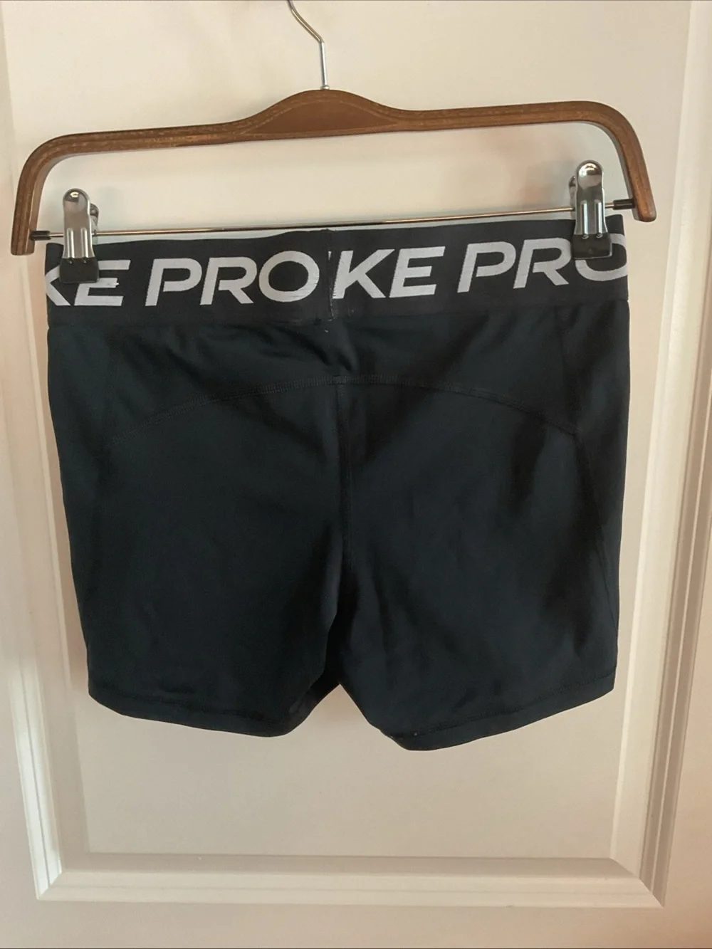 Nike stretchy pro